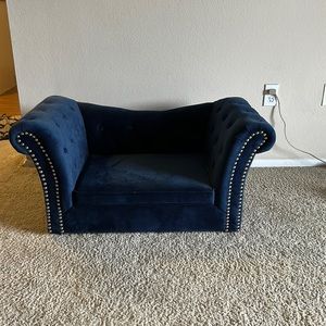 Luxury dog bed